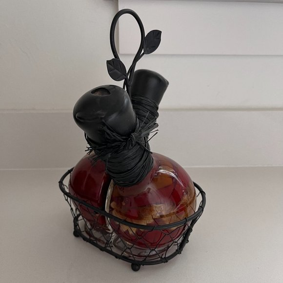 Shonfelds Accents Pair Shonfelds Infused Vinegar Bottles And Wire